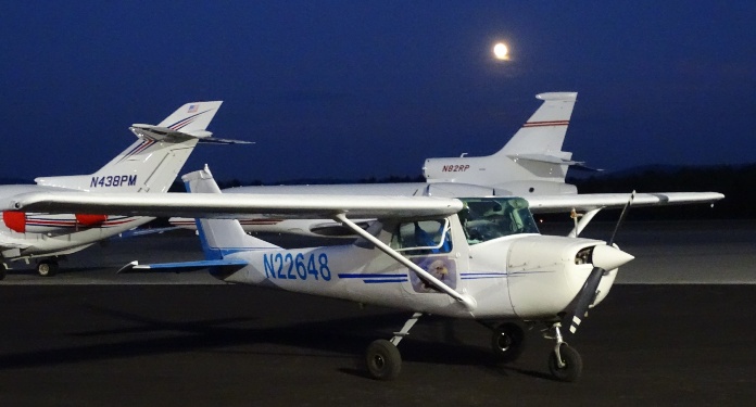 Cessna N22648 Moonrise